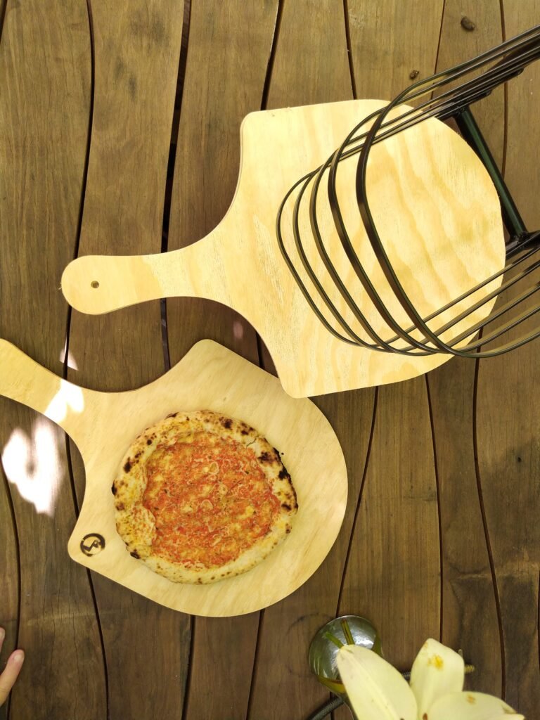 Pá de madeira e pá de inox para forno de pizza